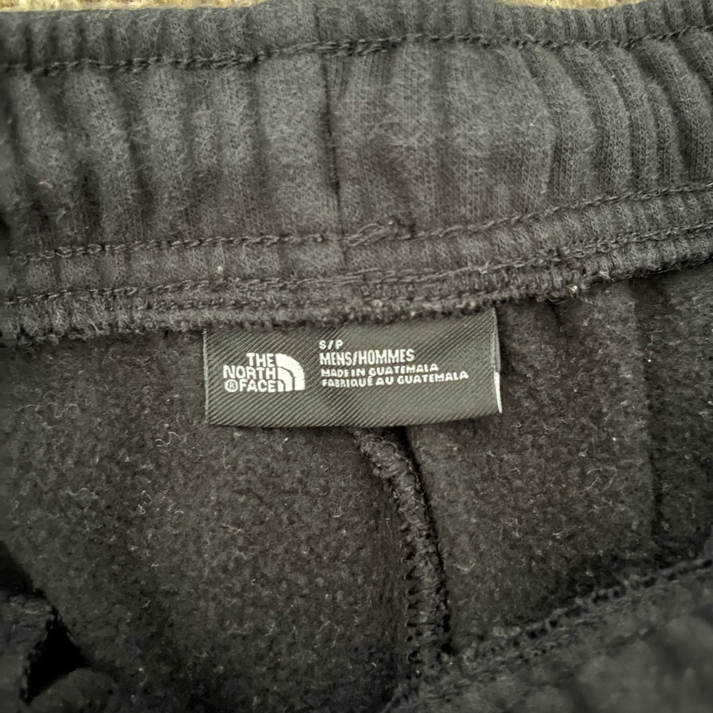 The North Face Men's Shorts - Picture 3 of 5